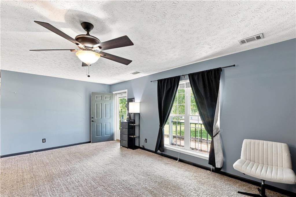 3 bedroom, 2 bathroom, 1,409 sq ft single family residence for sale at 105 Gwenellen Drive, Locust Grove, GA 30248 — photo 9