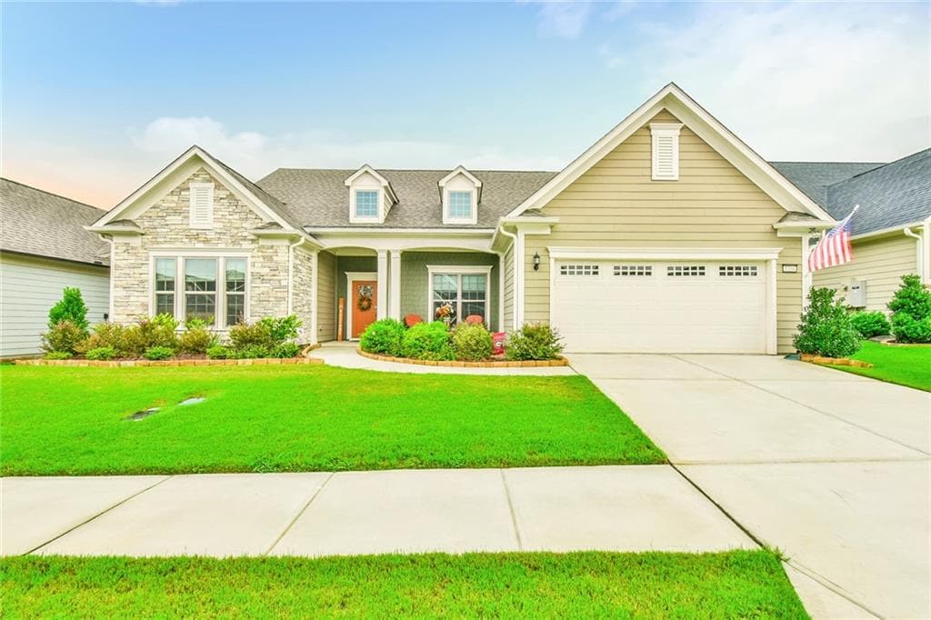 3 bedroom, 4 bathroom, 3,800 sq ft single family residence for sale at 5704 Miravista Way, Hoschton, GA 30548