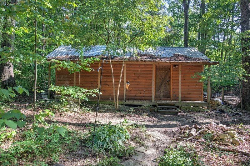3 bedroom, 2 bathroom, 1,944 sq ft single family residence for sale at 6354 Ga-20, White, GA 30184 — photo 5