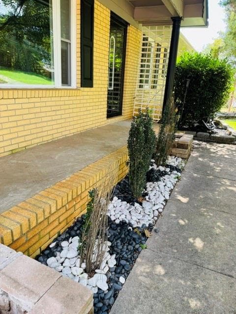 3 bedroom, 2 bathroom, 1,315 sq ft single family residence for sale at 1581 Old Rockmart Road, Silver Creek, GA 30173 — photo 3