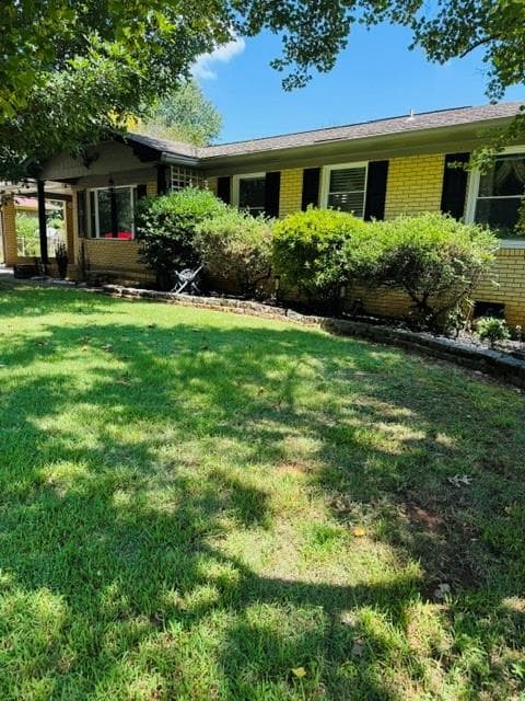 3 bedroom, 2 bathroom, 1,315 sq ft single family residence for sale at 1581 Old Rockmart Road, Silver Creek, GA 30173 — photo 5