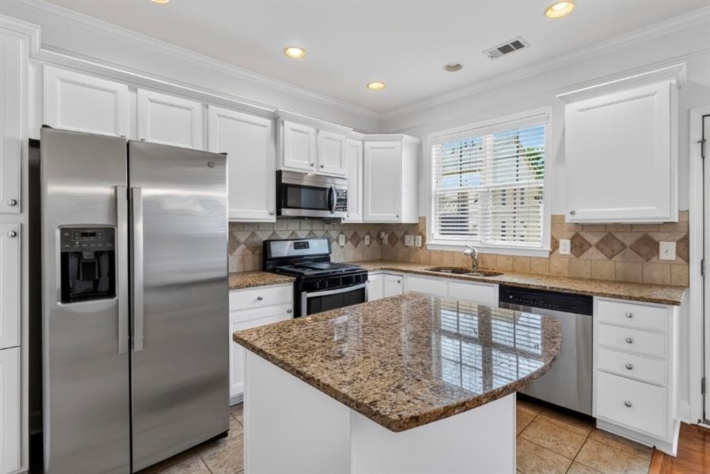 4 bedroom, 4 bathroom, 1,848 sq ft townhouse for sale at 4870 SELDON Way, Smyrna, GA 30080 — photo 8