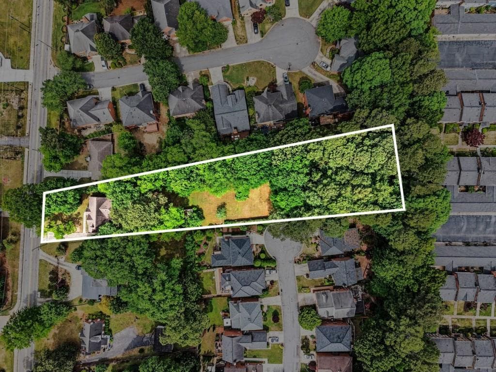 3 bedroom, 2 bathroom, 1,772 sq ft single family residence for sale at 1793 Frazier Road, Decatur, GA 30033 — photo 6
