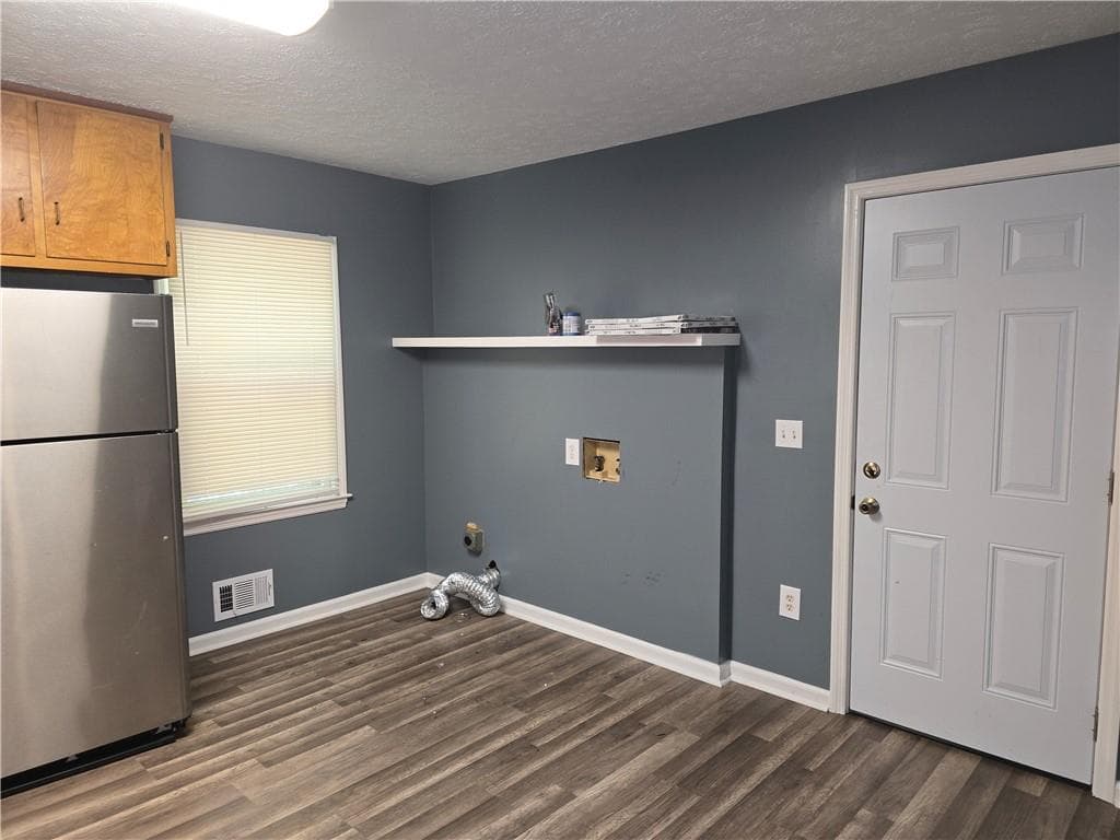 3 bedroom, 3 bathroom, 1,278 sq ft single family residence for rent at 3350 Scott Drive, Austell, GA 30106 for $1,900 a month — photo 10