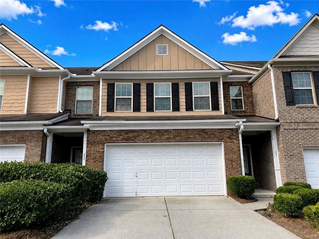 3 bedroom, 3 bathroom, 1,908 sq ft townhouse for sale at 3987 Isaac Court, Lilburn, GA 30047