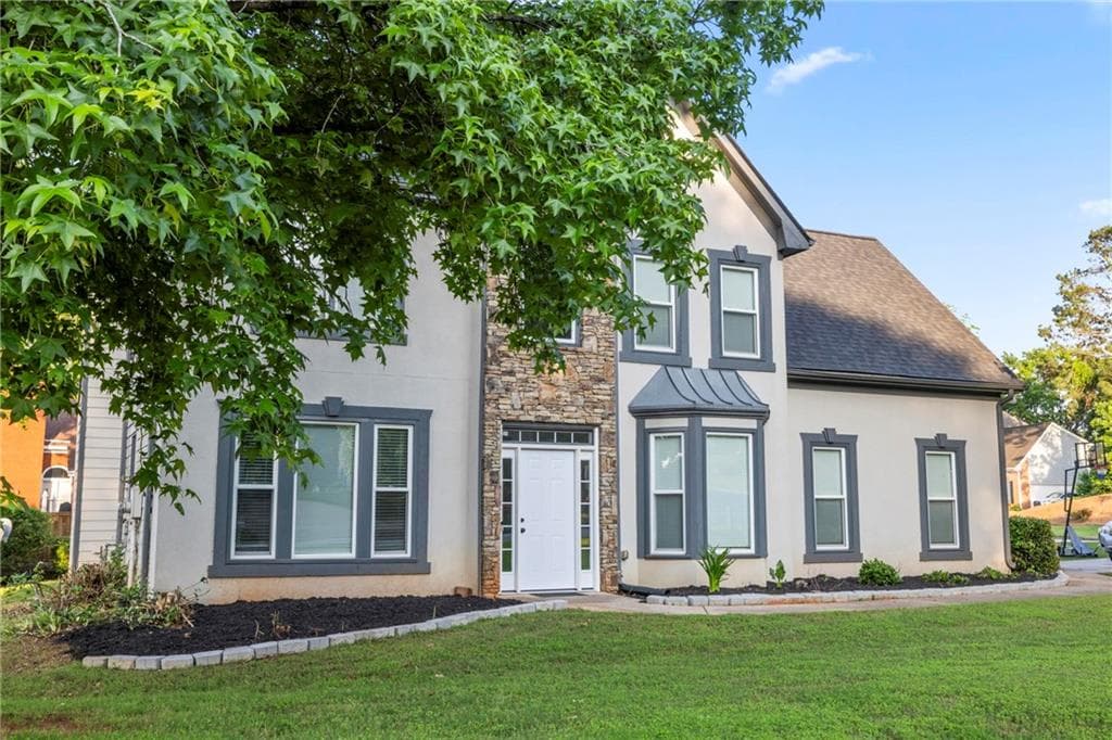 4 bedroom, 3 bathroom, 2,707 sq ft single family residence under contract at 4186 Stillwater Point, Ellenwood, GA 30294