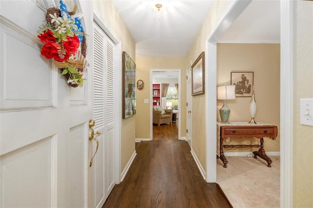 5 bedroom, 3 bathroom, 3,518 sq ft single family residence for sale at 2267 Oxbow Circle, Smoke Rise, GA 30087 — photo 6