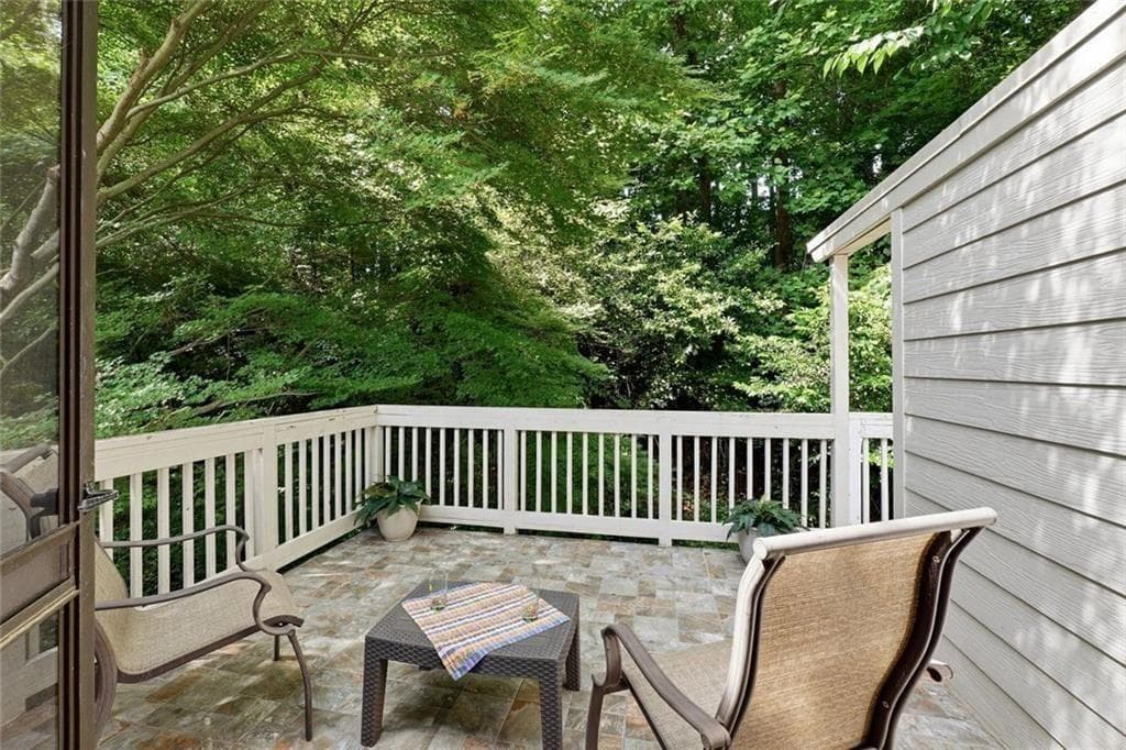 1 bedroom, 1 bathroom, 808 sq ft condominium under contract at 2355 Henderson Mill Road 4, Atlanta, GA 30345