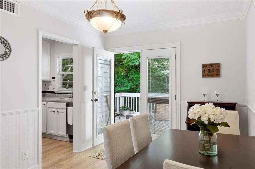 1 bedroom, 1 bathroom, 808 sq ft condominium under contract at 2355 Henderson Mill Road 4, Atlanta, GA 30345 — photo 6