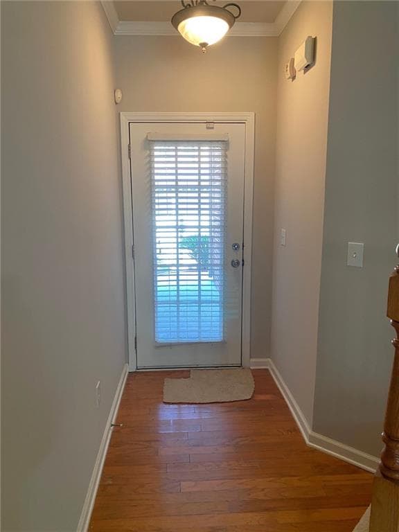 3 bedroom, 3 bathroom, 1,836 sq ft townhouse for sale at 1664 OAKBROOK LAKE Drive, Norcross, GA 30093 — photo 4