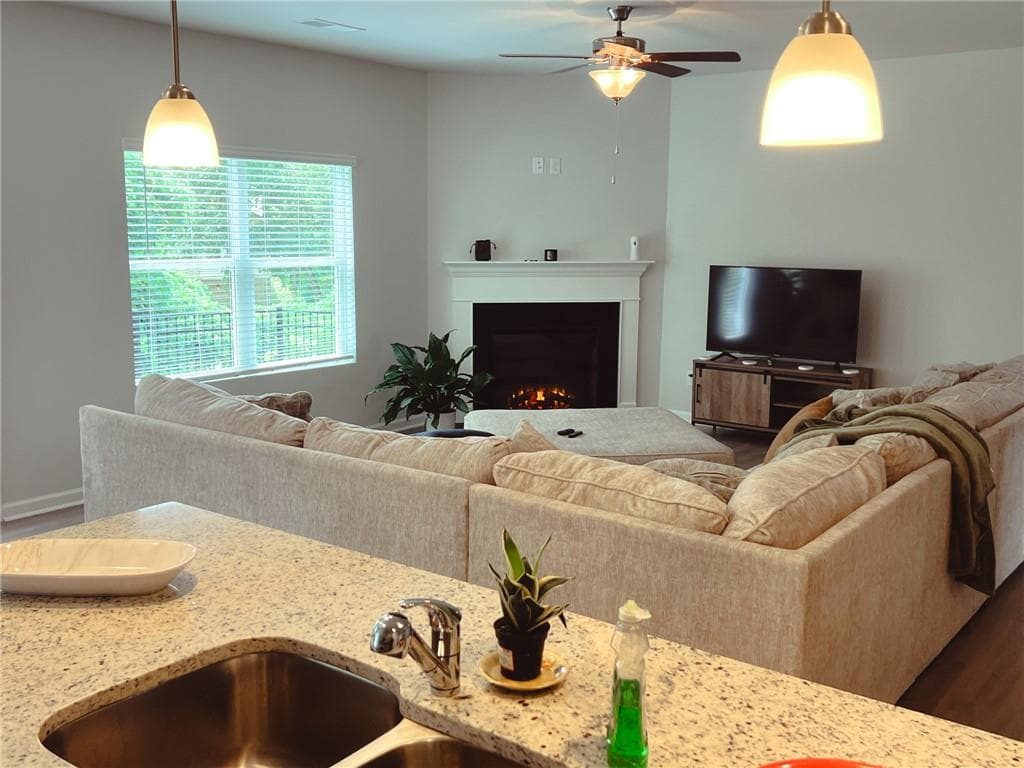 5 bedroom, 3 bathroom, 2,677 sq ft single family residence for rent at 109 Cedar Wood Trace, Winder, GA 30680 for $2,600 a month — photo 6