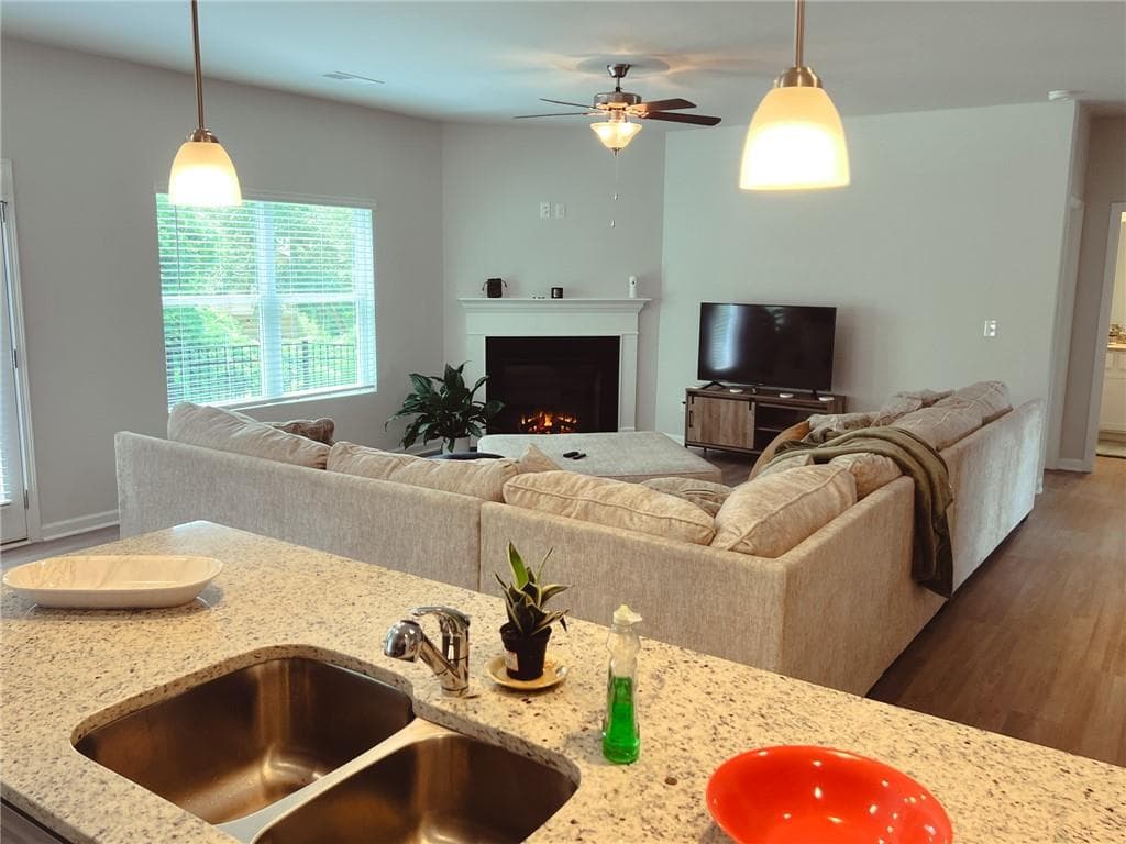 5 bedroom, 3 bathroom, 2,677 sq ft single family residence for rent at 109 Cedar Wood Trace, Winder, GA 30680 for $2,600 a month — photo 7