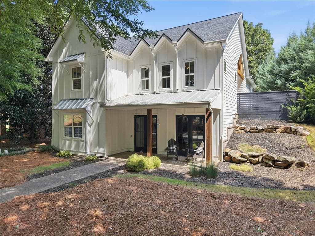 3 bedroom, 3 bathroom, 3,125 sq ft single family residence for sale at 240 Rope Mill Road, Woodstock, GA 30188