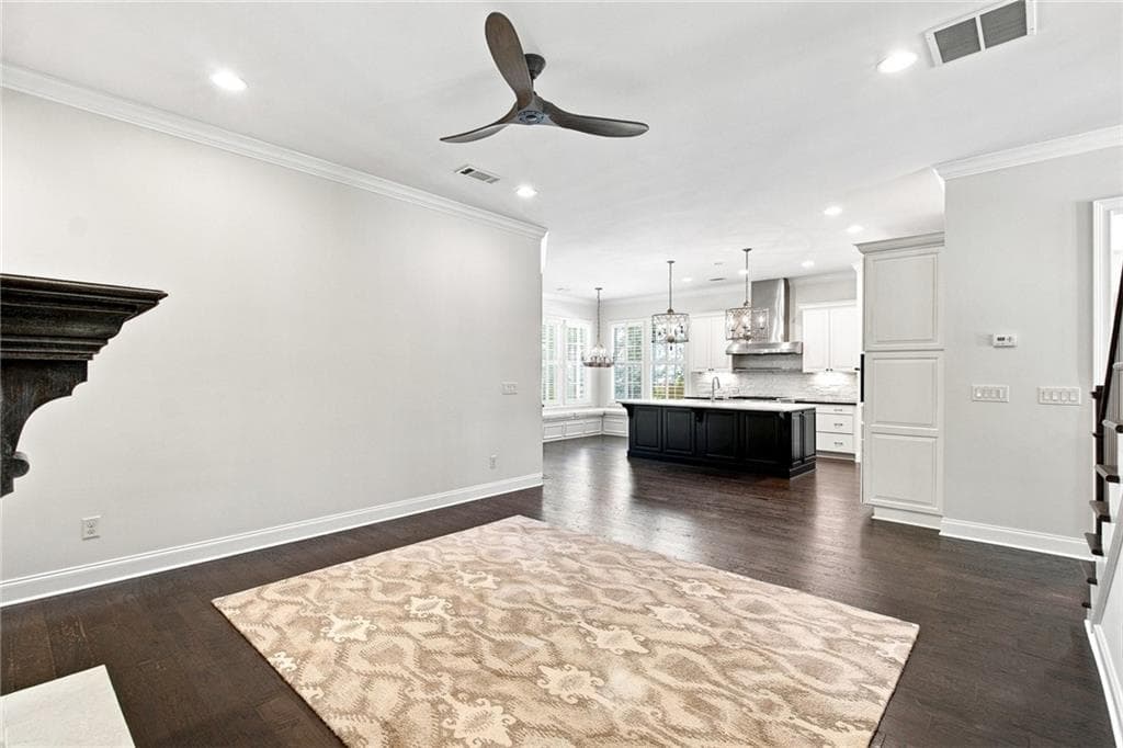 4 bedroom, 3 bathroom, 2,660 sq ft townhouse for sale at 2117 Mcfarlin Lane, Milton, GA 30004 — photo 8