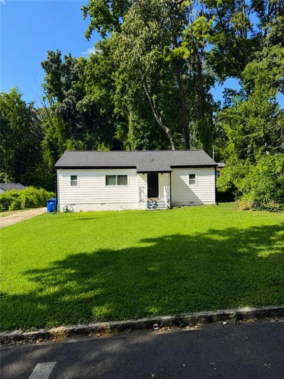 3 bedroom, 2 bathroom, 1,073 sq ft single family residence for rent at 2026 Lisbon Drive, Atlanta, GA 30310 for $2,200 a month — photo 2