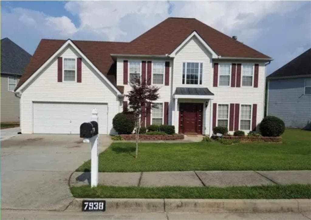 4 bedroom, 3 bathroom, 2,860 sq ft single family residence for sale at 7938 Palomino Pass, Riverdale, GA 30274