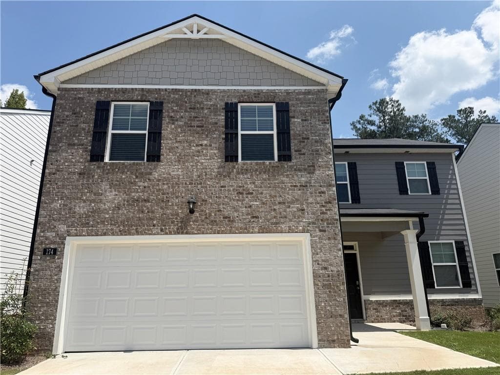 4 bedroom, 3 bathroom, 2,274 sq ft single family residence for rent at 174 woodbrook trl, Newnan, GA 30265 for $2,400 a month — photo 1 of 43