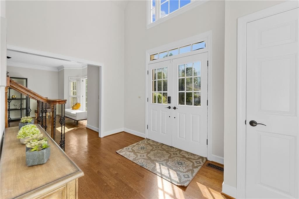 5 bedroom, 5 bathroom, 3,709 sq ft single family residence for sale at 10245 Groomsbridge Road, Johns Creek, GA 30022 — photo 7