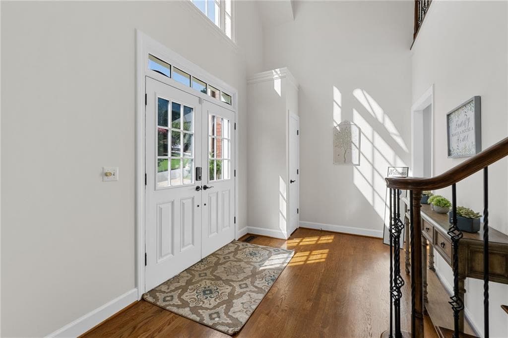 5 bedroom, 5 bathroom, 3,709 sq ft single family residence for sale at 10245 Groomsbridge Road, Johns Creek, GA 30022 — photo 9