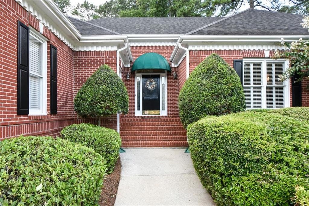 4 bedroom, 4 bathroom, 5,222 sq ft single family residence for sale at 2691 Wellington Way, Conyers, GA 30013 — photo 5