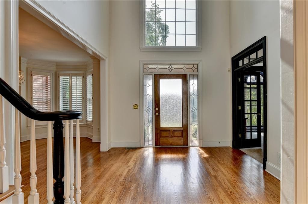 5 bedroom, 5 bathroom, 5,532 sq ft single family residence for sale at 7735 Little Aston Way, Duluth, GA 30097 — photo 10
