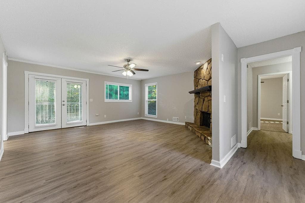 4 bedroom, 3 bathroom, 2,894 sq ft single family residence for sale at 2186 Cedar Forks Drive, Marietta, GA 30062 — photo 4