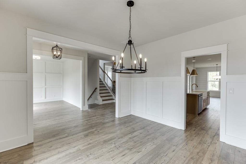6 bedroom, 5 bathroom, 4,703 sq ft single family residence for sale at 245 Smokey Road, Buford, GA 30518 — photo 9