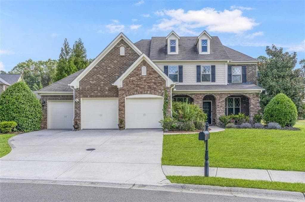 5 bedroom, 4 bathroom, 3,547 sq ft single family residence for sale at 6510 BENTLEY RIDGE Drive, Cumming, GA 30040