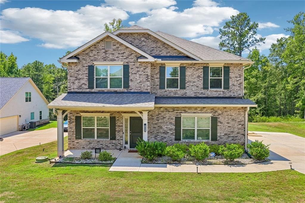 6 bedroom, 4 bathroom, 3,122 sq ft single family residence for sale at 1841 Abbey Road, Griffin, GA 30223 — photo 1 of 54