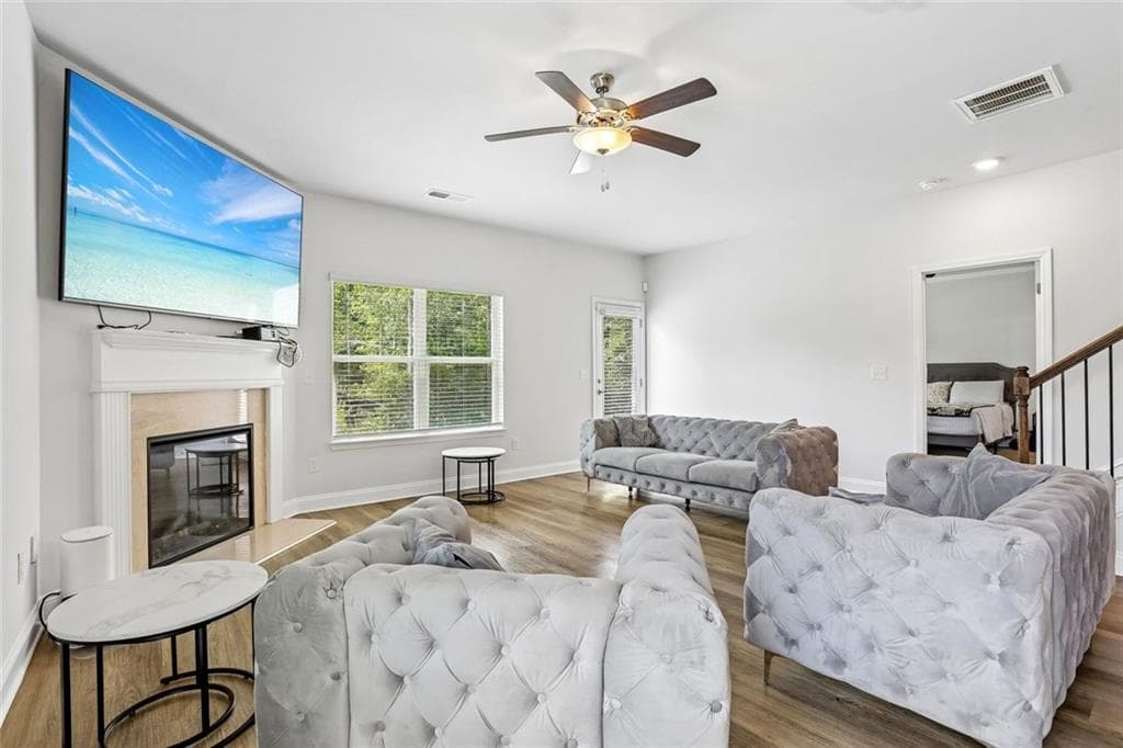 6 bedroom, 4 bathroom, 3,122 sq ft single family residence for sale at 1841 Abbey Road, Griffin, GA 30223 — photo 7