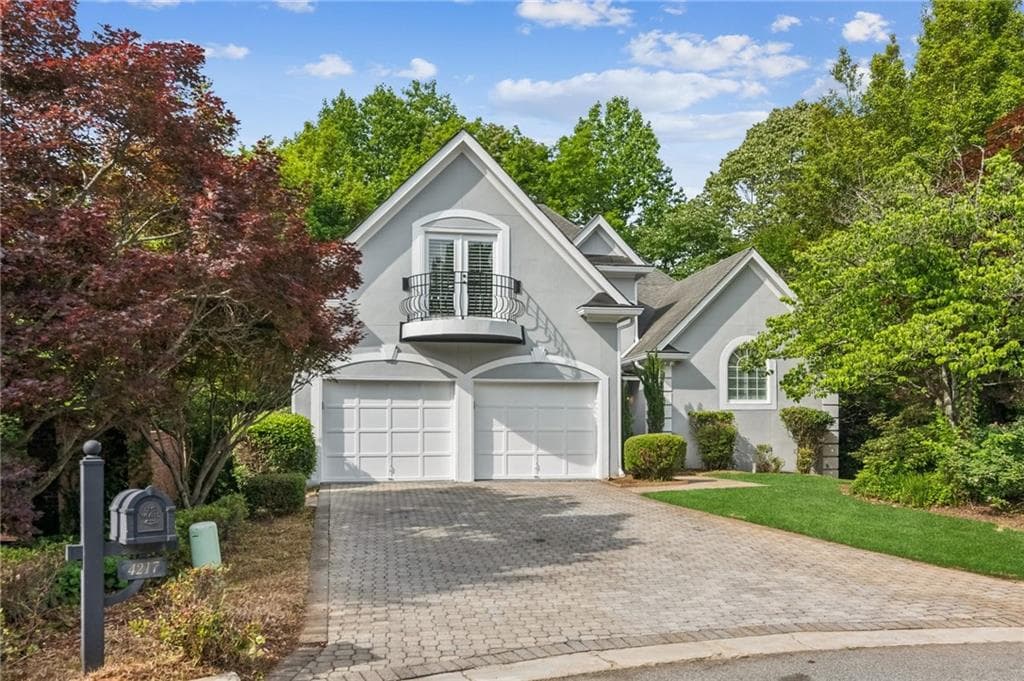5 bedroom, 6 bathroom, 3,414 sq ft single family residence for rent at 4217 Wieuca Overlook, Atlanta, GA 30342 for $8,000 a month — photo 3