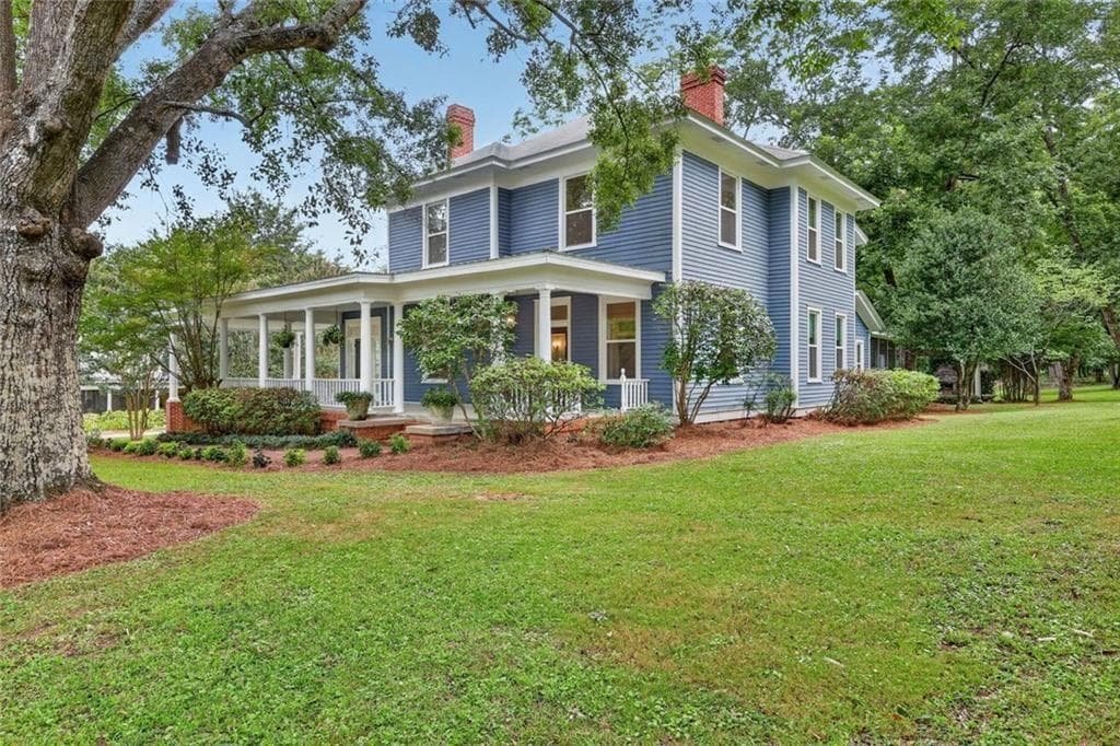 5 bedroom, 2 bathroom, 3,264 sq ft single family residence for sale at 1060 Hill Street, Concord, GA 30206 — photo 3