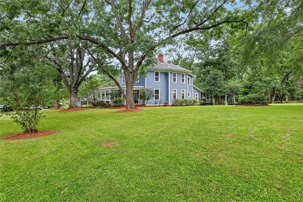 5 bedroom, 2 bathroom, 3,264 sq ft single family residence for sale at 1060 Hill Street, Concord, GA 30206 — photo 4