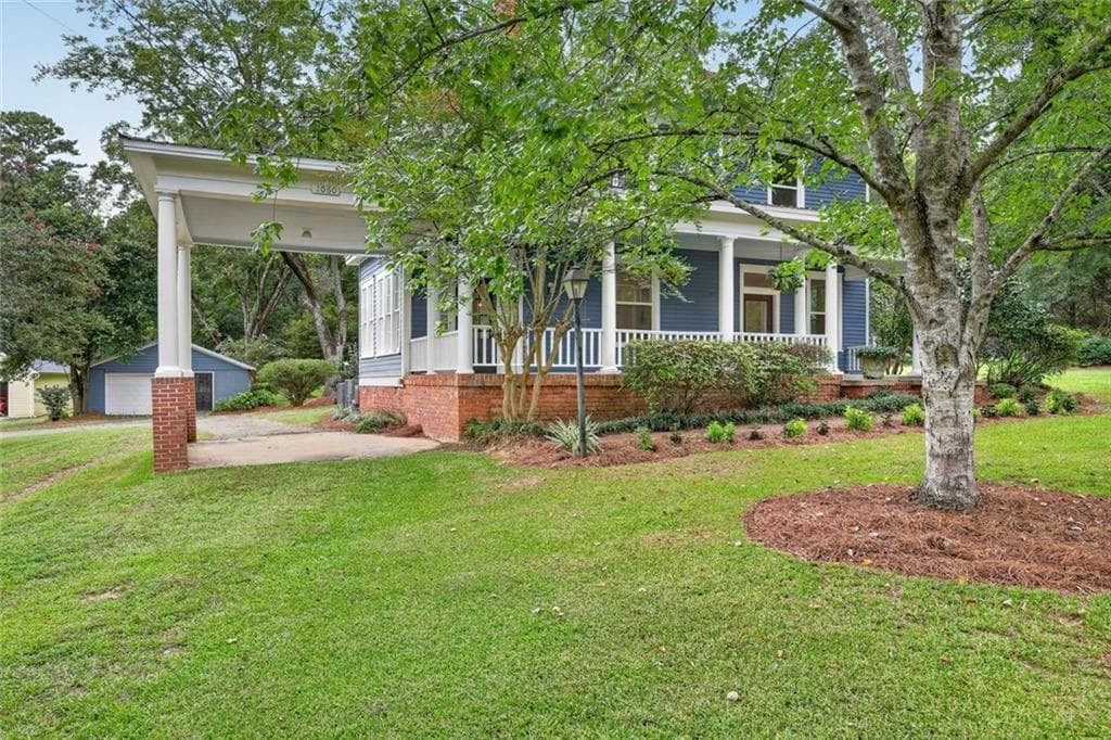 5 bedroom, 2 bathroom, 3,264 sq ft single family residence for sale at 1060 Hill Street, Concord, GA 30206 — photo 5
