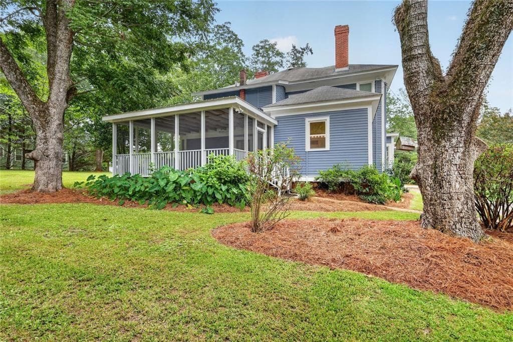 5 bedroom, 2 bathroom, 3,264 sq ft single family residence for sale at 1060 Hill Street, Concord, GA 30206 — photo 7