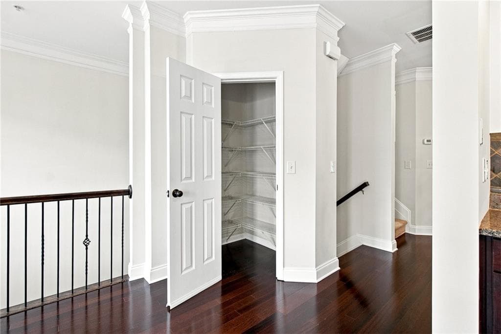 3 bedroom, 4 bathroom, 2,798 sq ft townhouse for rent at 6153 Indian Wood Circle, Mableton, GA 30126 for $2,700 a month — photo 2