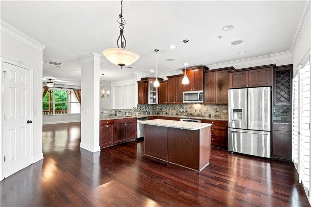 3 bedroom, 4 bathroom, 2,798 sq ft townhouse for rent at 6153 Indian Wood Circle, Mableton, GA 30126 for $2,700 a month — photo 8