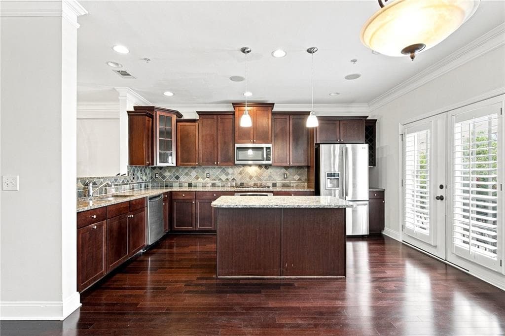 3 bedroom, 4 bathroom, 2,798 sq ft townhouse for rent at 6153 Indian Wood Circle, Mableton, GA 30126 for $2,700 a month — photo 9