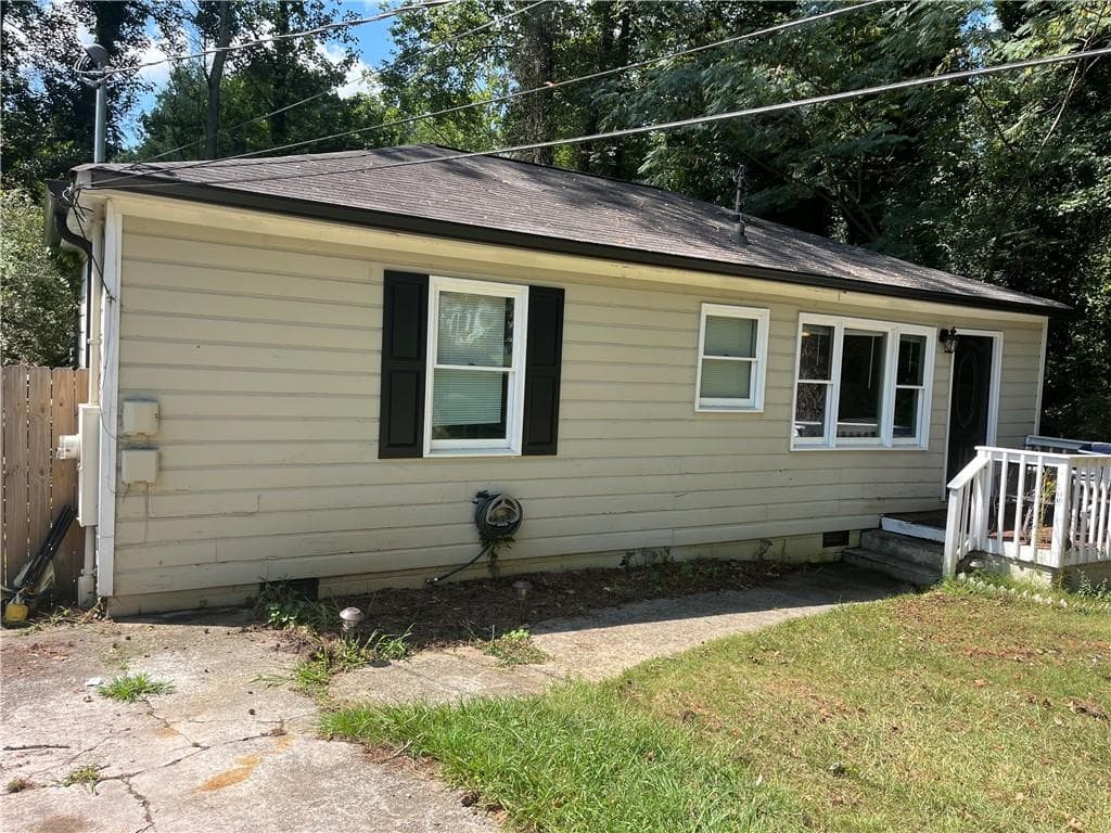 3 bedroom, 2 bathroom, 864 sq ft single family residence for sale at 1133 Mable Street, Mableton, GA 30126 — photo 6