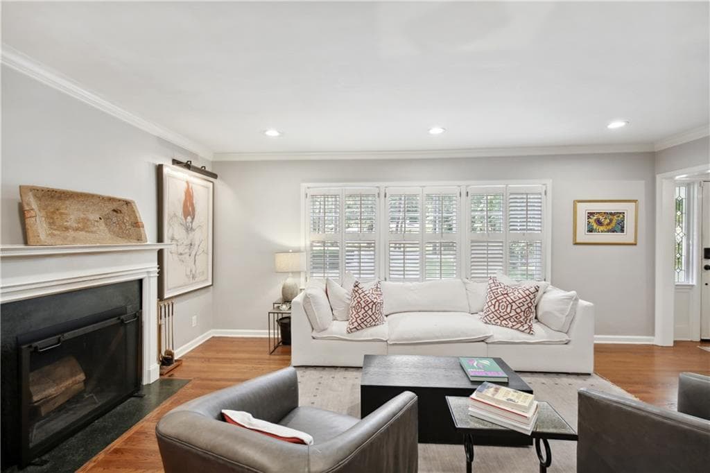 4 bedroom, 3 bathroom, 3,429 sq ft single family residence for sale at 1403 Moores Mill Road, Atlanta, GA 30327 — photo 7