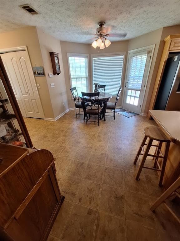 4 bedroom, 3 bathroom, 2,348 sq ft single family residence under contract at 330 Lamar Lane, Covington, GA 30016 — photo 5