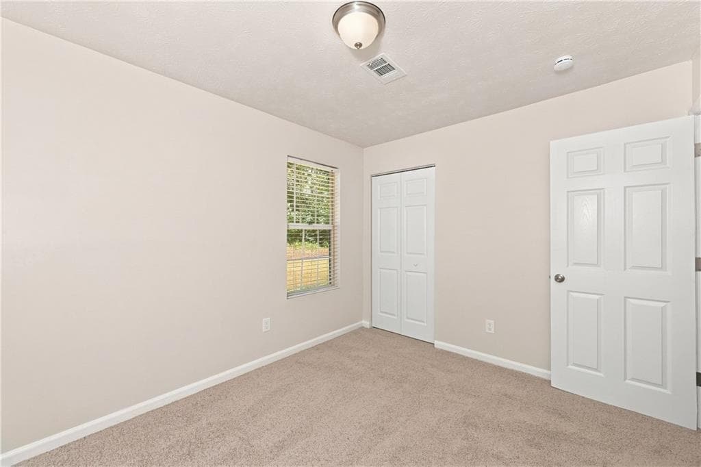 3 bedroom, 2 bathroom, 1,131 sq ft single family residence under contract at 3246 Fescue Circle, Lawrenceville, GA 30044 — photo 10