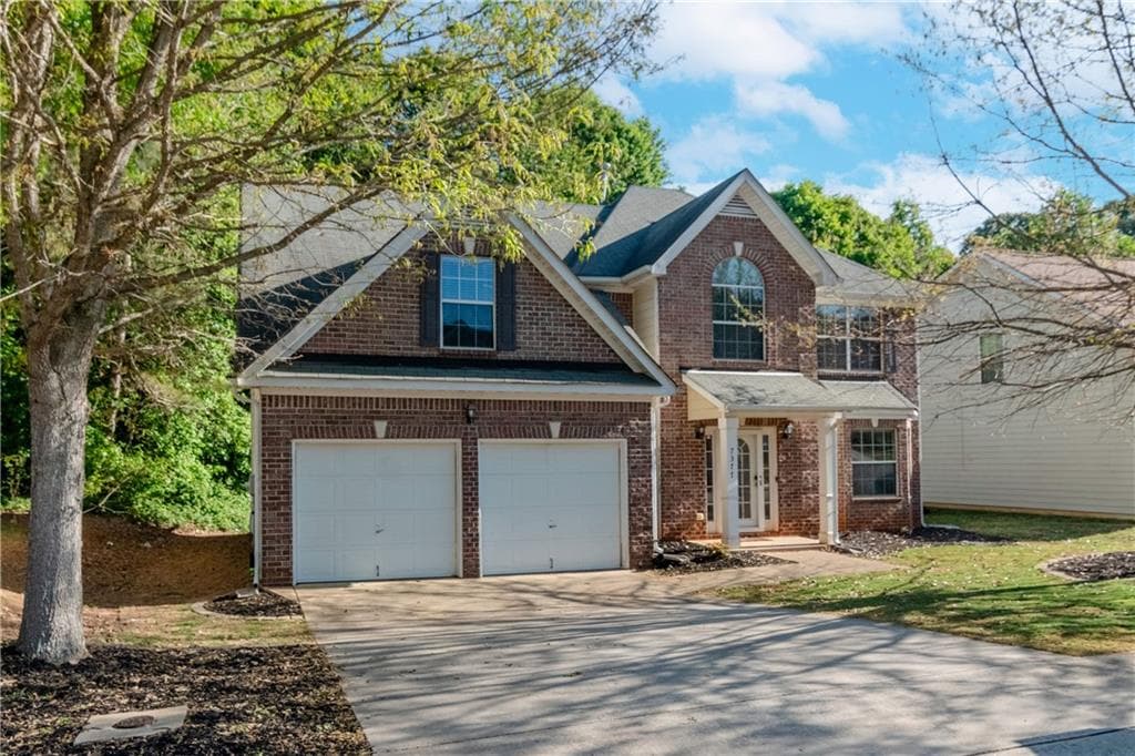 4 bedroom, 3 bathroom, 2,816 sq ft single family residence for sale at 7377 Spoleto Loop, Fairburn, GA 30213 — photo 2