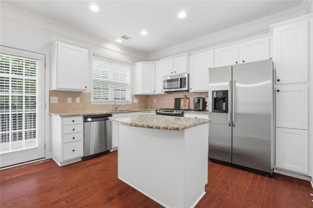 3 bedroom, 4 bathroom, 1,845 sq ft condominium for sale at 2246 Limehurst Drive, Brookhaven, GA 30319 — photo 10