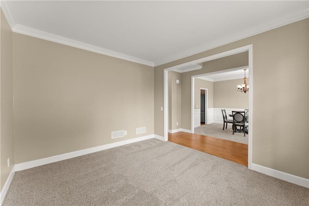 4 bedroom, 3 bathroom, 3,188 sq ft single family residence under contract at 5595 Shepherds Pond, Alpharetta, GA 30004 — photo 10
