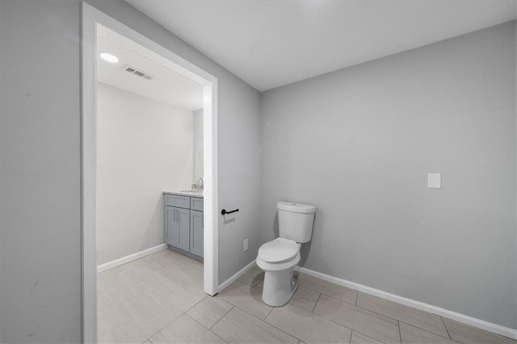 2 bedroom, 2 bathroom, 1,500 sq ft apartment for rent at 5399 Northland Drive 101, Sandy Springs, GA 30342 for $2,000 a month — photo 8