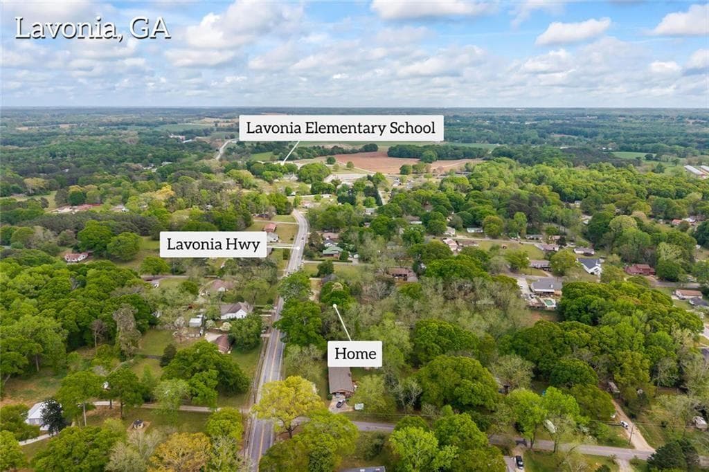 5 bedroom, 2 bathroom, 3,415 sq ft single family residence for sale at 344 Hartwell Road, Lavonia, GA 30553 — photo 5