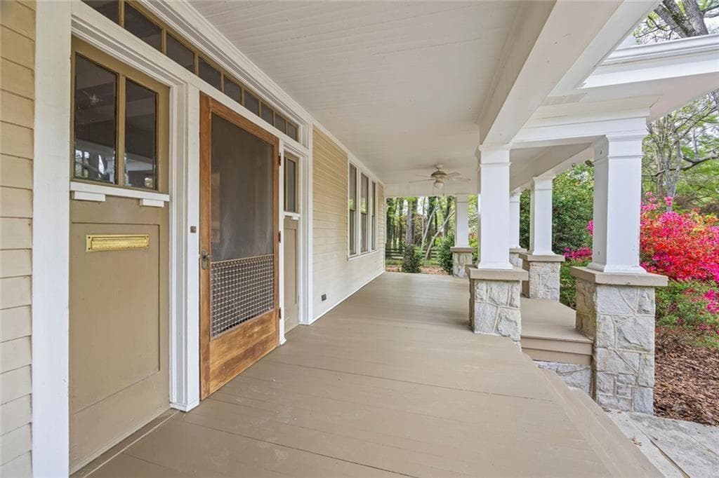 5 bedroom, 2 bathroom, 3,415 sq ft single family residence for sale at 344 Hartwell Road, Lavonia, GA 30553 — photo 10