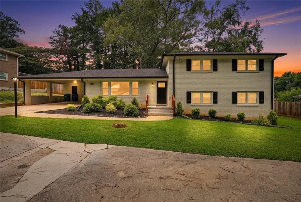 4 bedroom, 3 bathroom, 2,515 sq ft single family residence for sale at 3187 Clifton Church Road, Atlanta, GA 30316 — photo 2