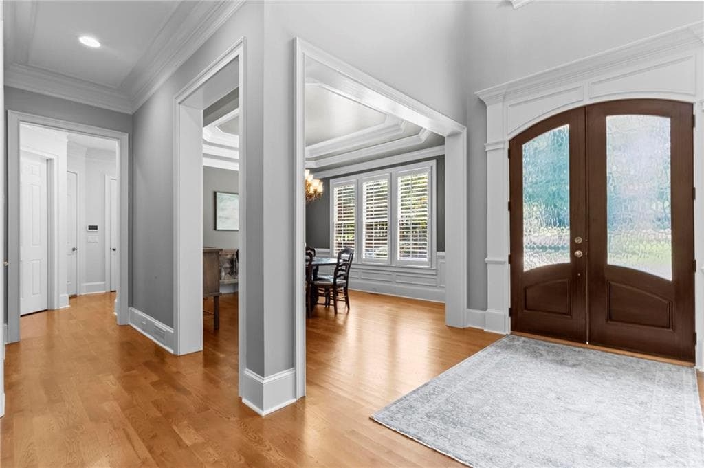 6 bedroom, 8 bathroom, 6,752 sq ft single family residence for sale at 103 Townsend Pass, Alpharetta, GA 30004 — photo 8